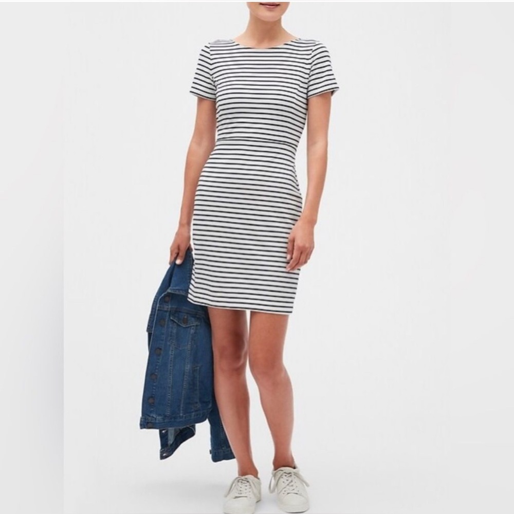 Banana Republic Women's Black White Striped Scoop Back Sheath Dress Size 0